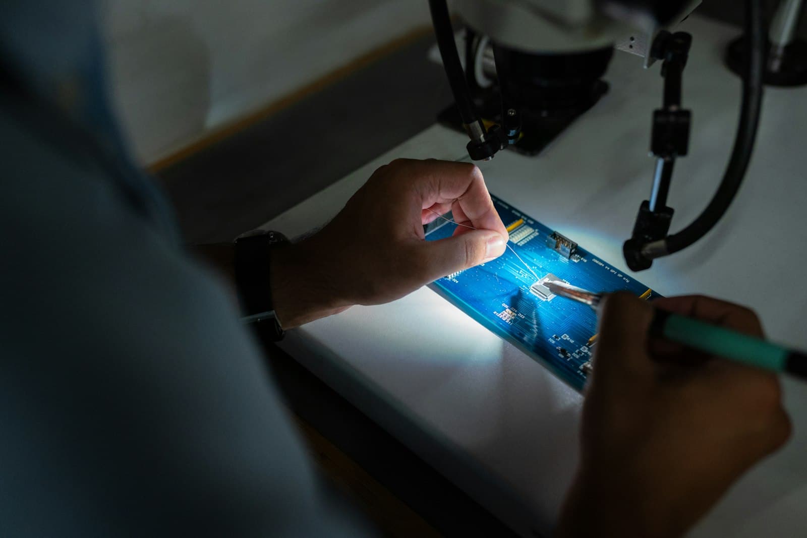 Illustrative photography of people, learning, and industry